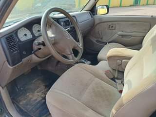 A picture of 2001 Toyota Tacoma