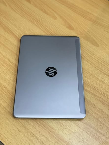 A picture of HP i5 with 8gb Ram and 256gb SSD with A