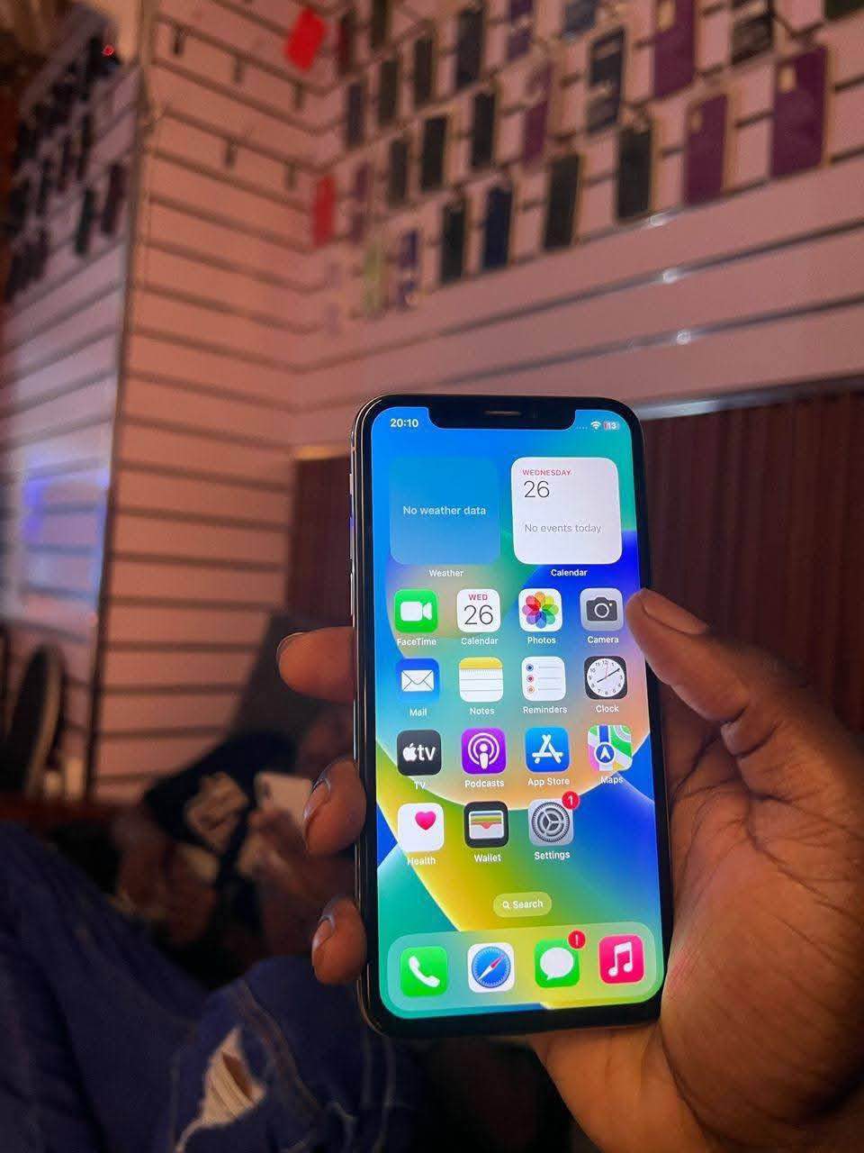 A picture of IPhone X