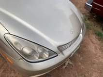 A picture of 2005 Lexus Es300