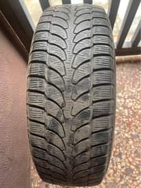 A picture of Toks Bridgestone tyres with rim