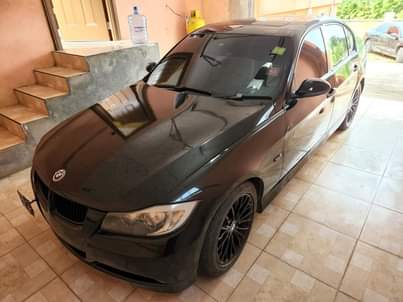 bmw 320i