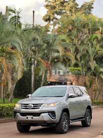 A picture of FORTUNER 2017 160M