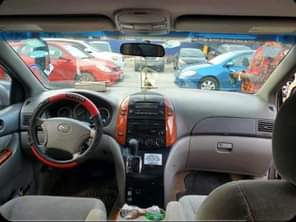 A picture of This one is a First body 2008 Toyota Sienna up