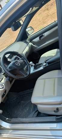 A picture of 2008 c300 Mercedes Benz for sale
