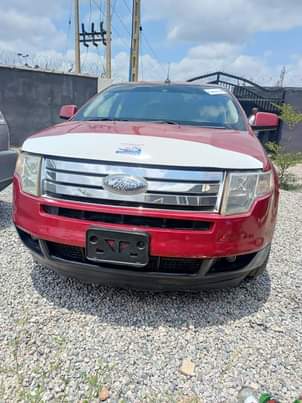A picture of Distress 2009 Ford Edge untempered engine and gear just 3