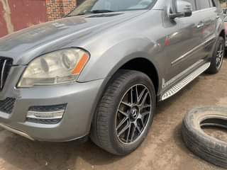 A picture of Mercedes Benz 2010 ml350 Neatly used but not registered engine