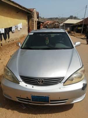 A picture of Toyota camry 2004 xle
