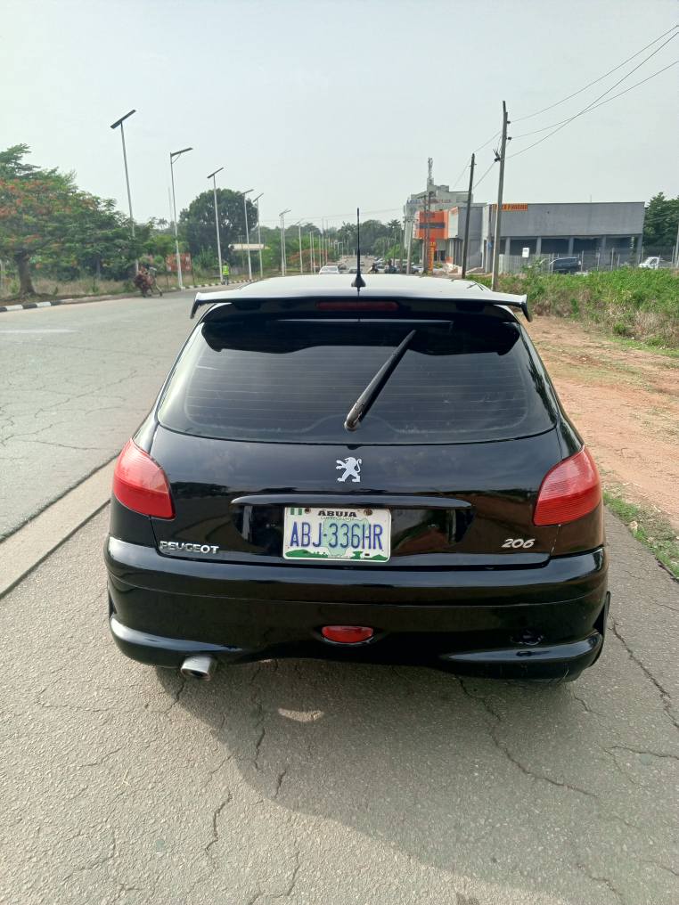 A picture of 206 Automatic drive Nigeria use