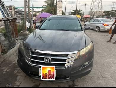 A picture of Cross tour 2011 Toks standard Everything top notch Price 5