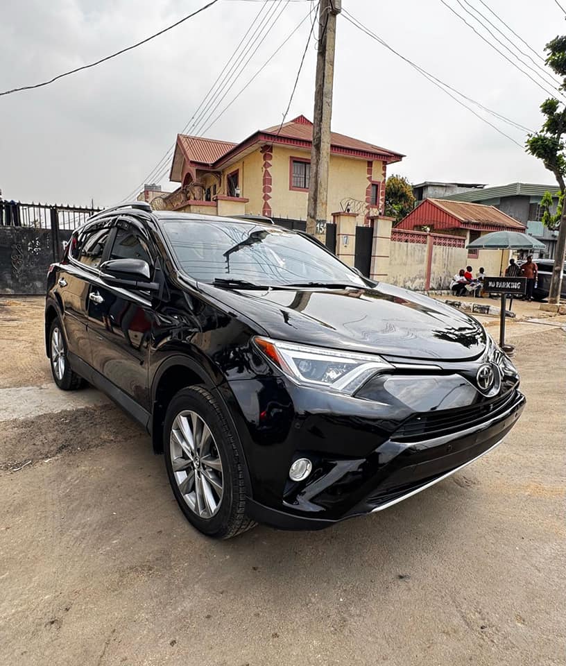 A picture of  Hotest Deal 2017 Toyota RAV4 Limited Edition Foreign Used