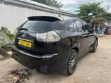 A picture of TOYOTA HARRIER