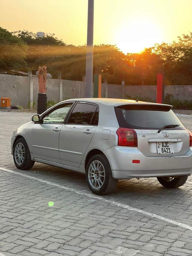 used toyota runx