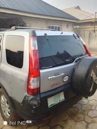 A picture of Honda CR V 2004 Engine and Gear perfect AC Super