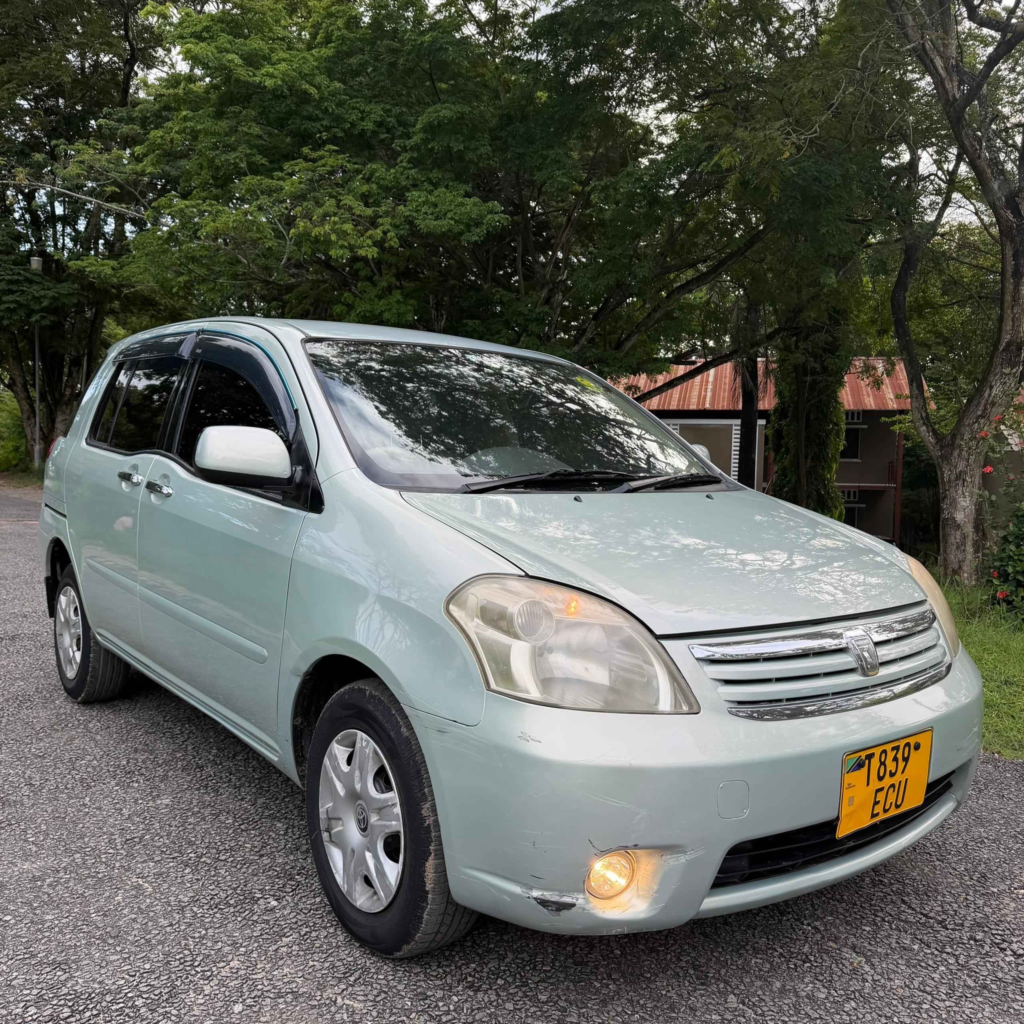 A picture of TOYOTA RAUM