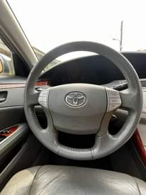 A picture of Toyota Avalon xls