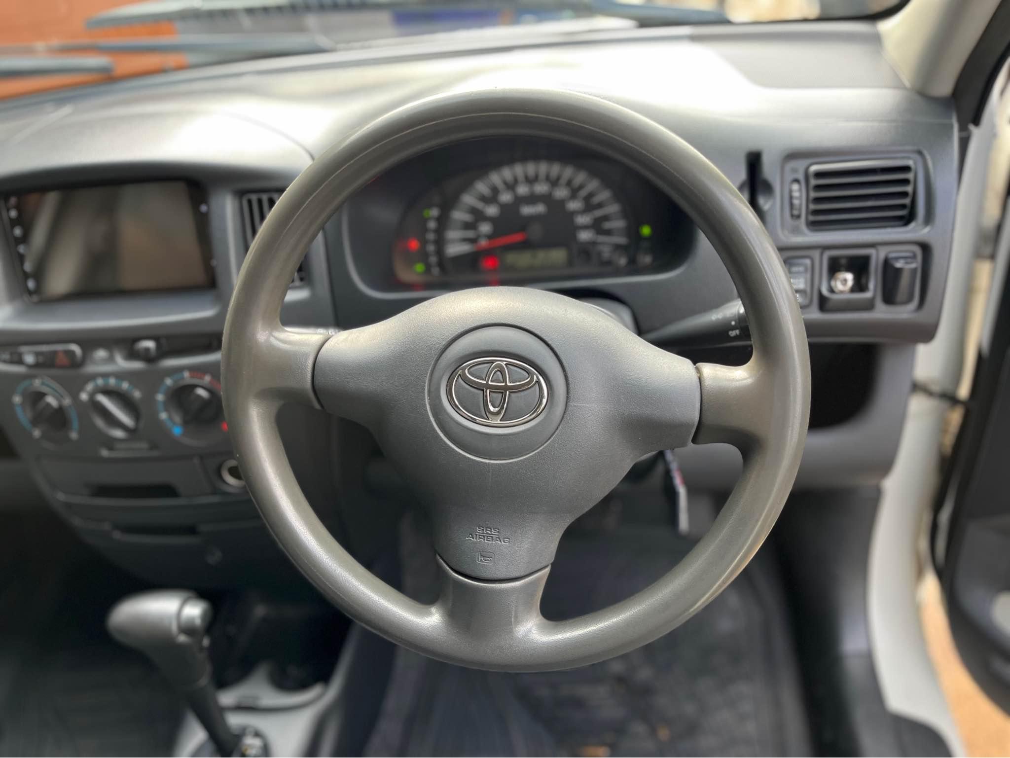 A picture of Toyota Suceed