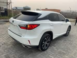 A picture of KinzzyAuto s LTD 08109018982 33 900 000 Refer and earn