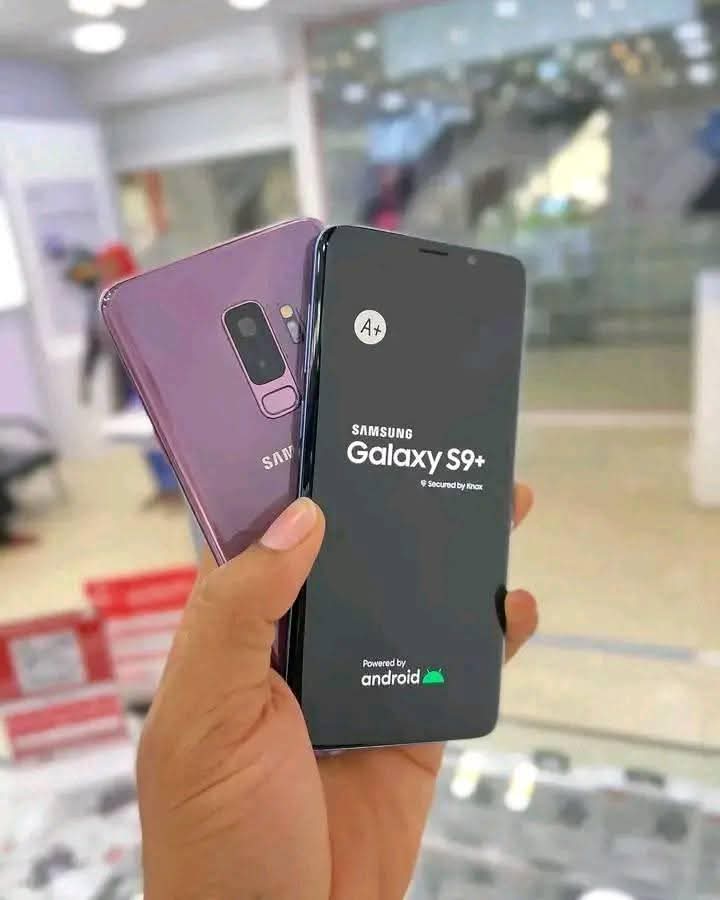 A picture of Easy buy phones available iPhone 11 pro max