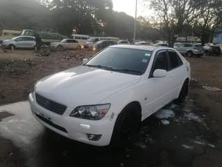 used toyota altezza