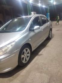 A picture of 2008 307 Peugeot