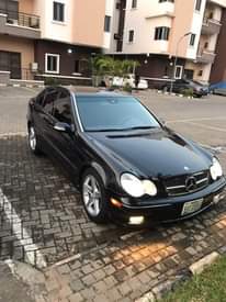 A picture of Mercedes benz C230 08078178523