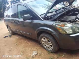 A picture of Nissan quest