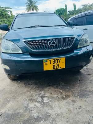 A picture of Toyota Harrier
