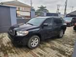 A picture of 2008 Toyota Highlander tokunbo standard