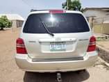 A picture of Fastest finger Toyota Highlander Very clean in and out sound