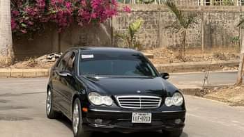 A picture of MERCEDES BENZ C230 YEAR 2006 CLEAN NIGERIAN USED HAS A