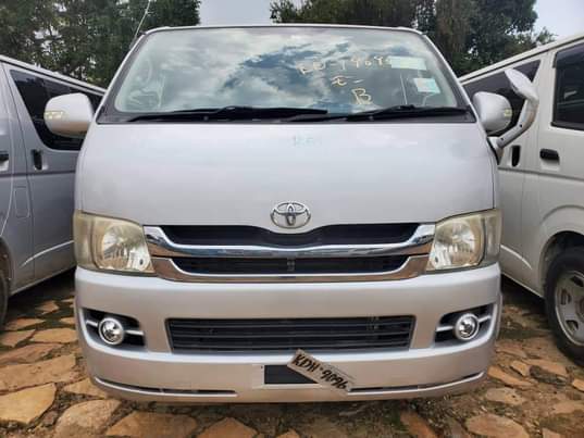 A picture of 2016 TOYOTA HAICE Haice