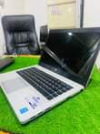 A picture of Hp folio core i7