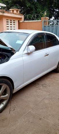 A picture of Selling Toyota Mark x