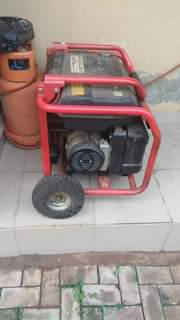 A picture of 7 6kva fireman generator ECO 1099ES Used for under 1year