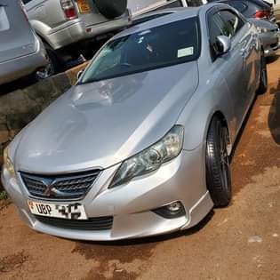 A picture of MARK X 2010 35M