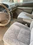 A picture of Toyota sienna 2001