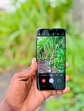 A picture of Samsung S9 plus at 300k 64GB 6GB 13MP double back