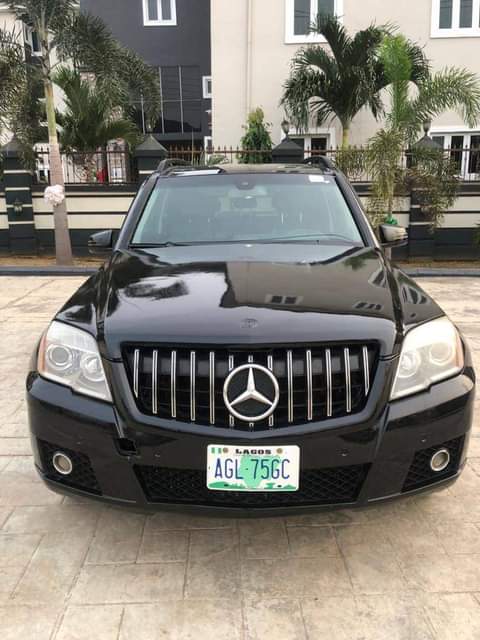 A picture of 2022 Mercedes Benz GLK 350 Normal