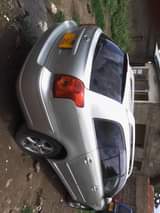 A picture of Avensis