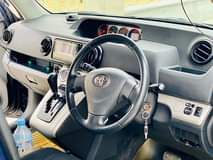 A picture of TOYOTA RUMION