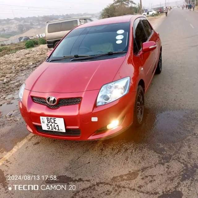 toyota auris