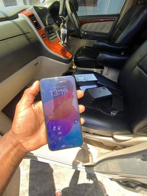 A picture of Iphone 11 promax
