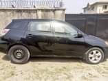 A picture of Toyota matrix 06