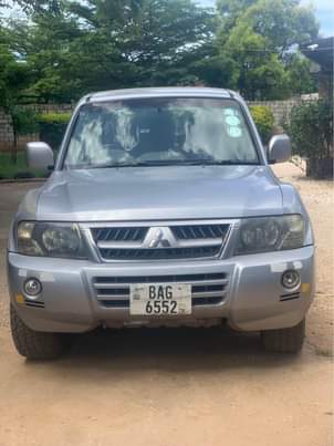 used mitsubishi pajero
