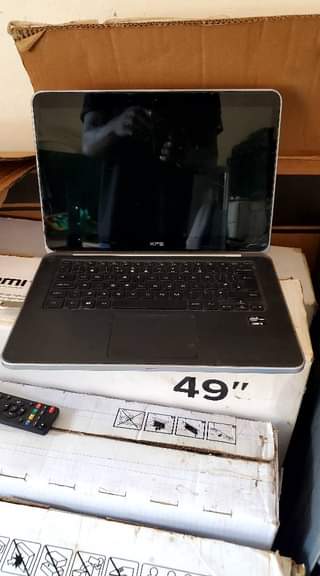 A picture of DELL slim laptop i5
