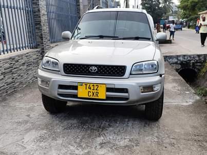 A picture of TOYOTA RAV 4 Y O M 1998 ENGINE 3S AUTOMATIC