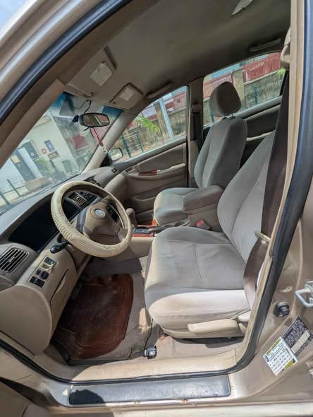 A picture of Toyota corolla LE