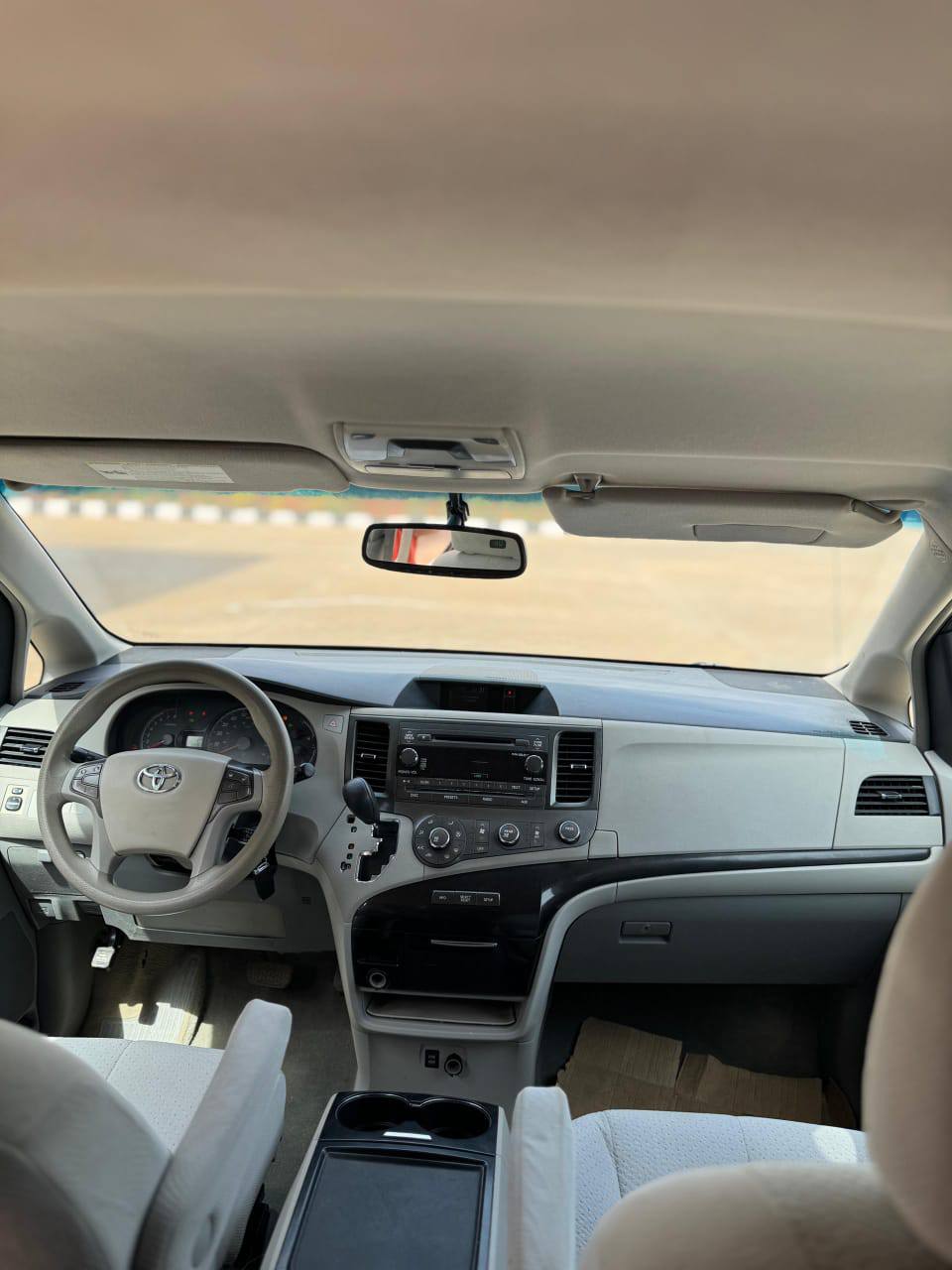 A picture of Sharp Foreign used 2012 Toyota Sienna
