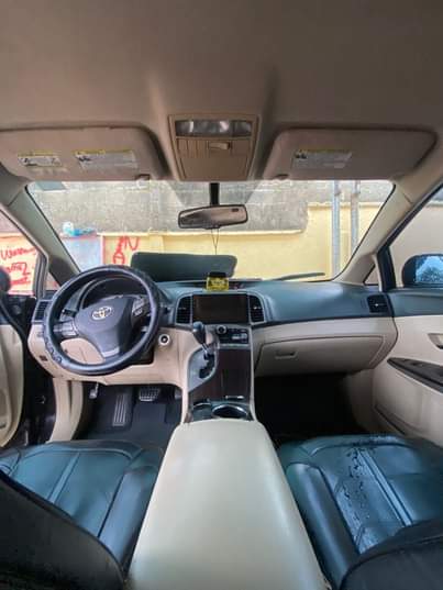 A picture of QUICK SALE REGISTERED 2011 TOYOTA VENZA THUMBSTART 4PLUG 11 5M